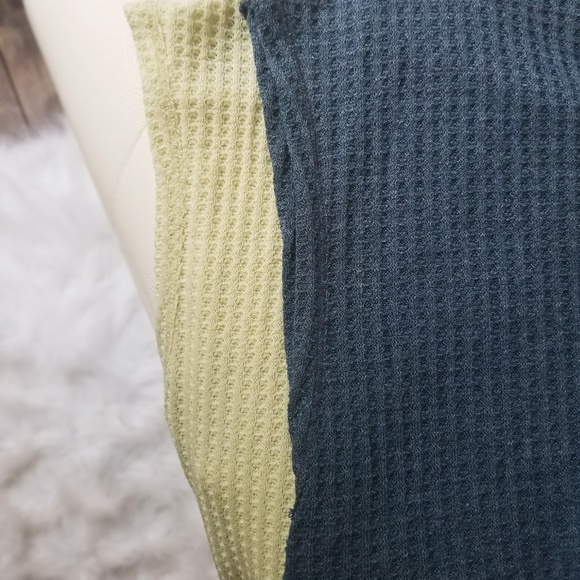 🅱️Last1️⃣Brooklyn Waffle Knit Top Lime Spring Top - Picture 8 of 8